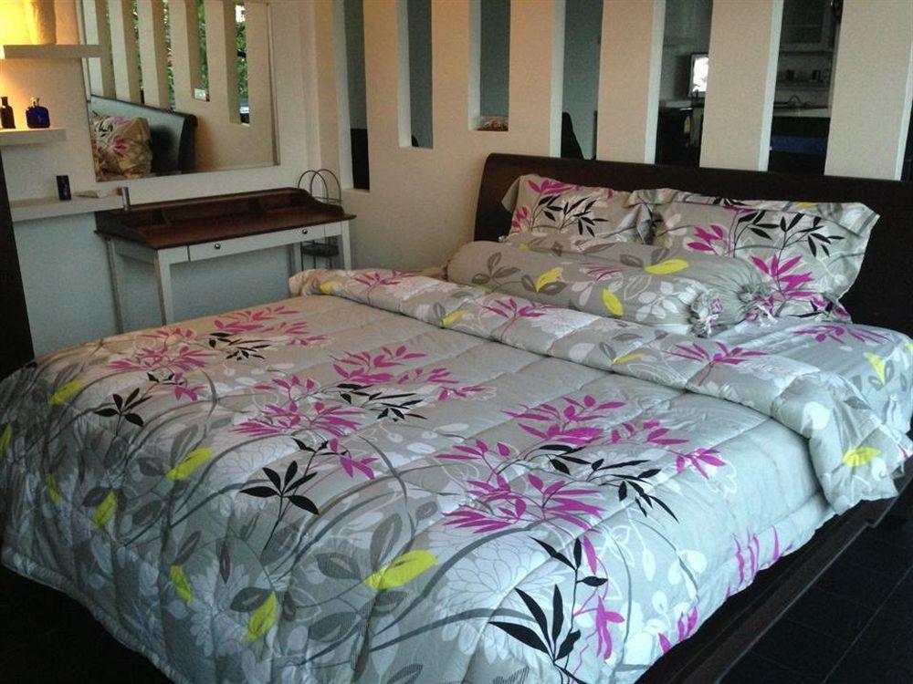 Karon Cliff Contemporary Boutique Bungalows Hotel Exterior photo